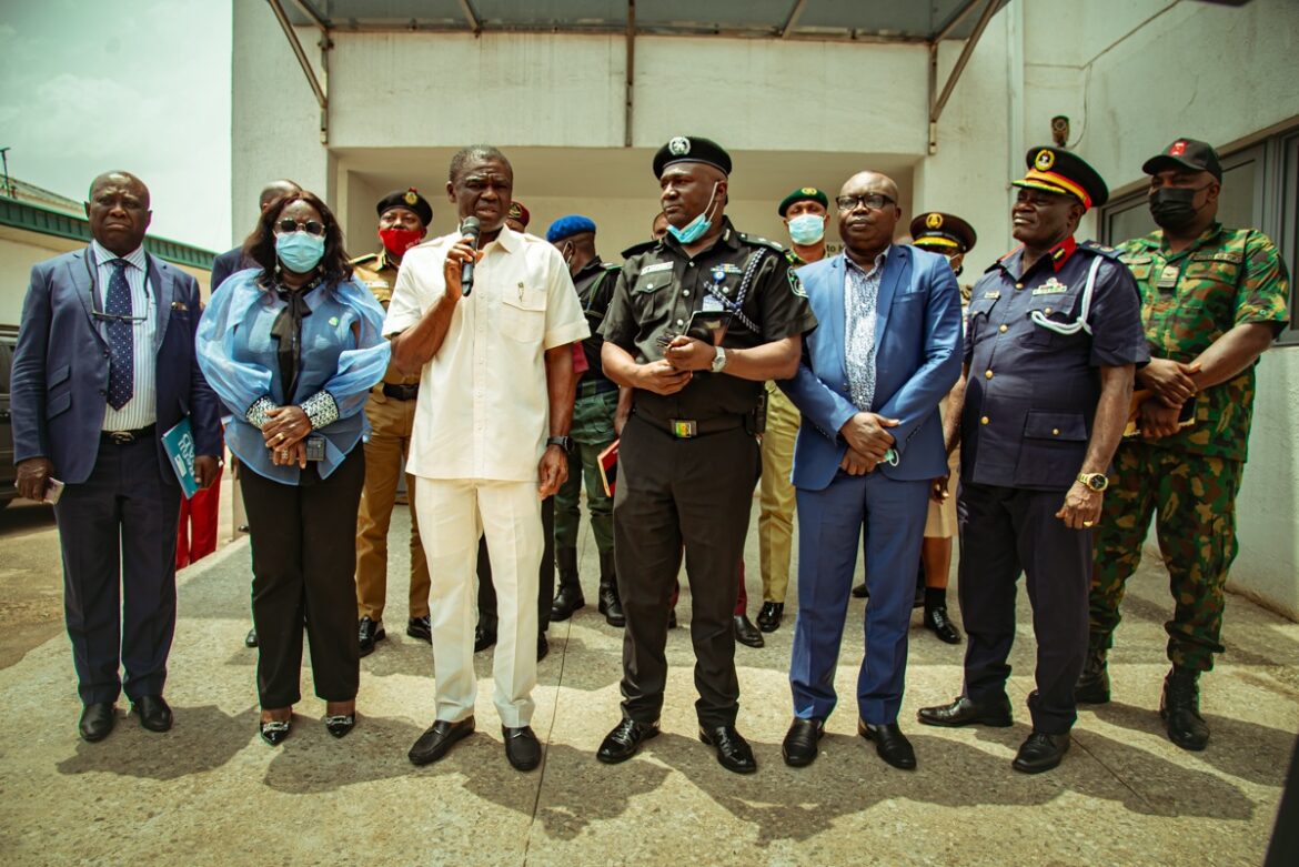 Uromi Robbery: Obaseki meets heads of security agencies, beefs up security in Edo