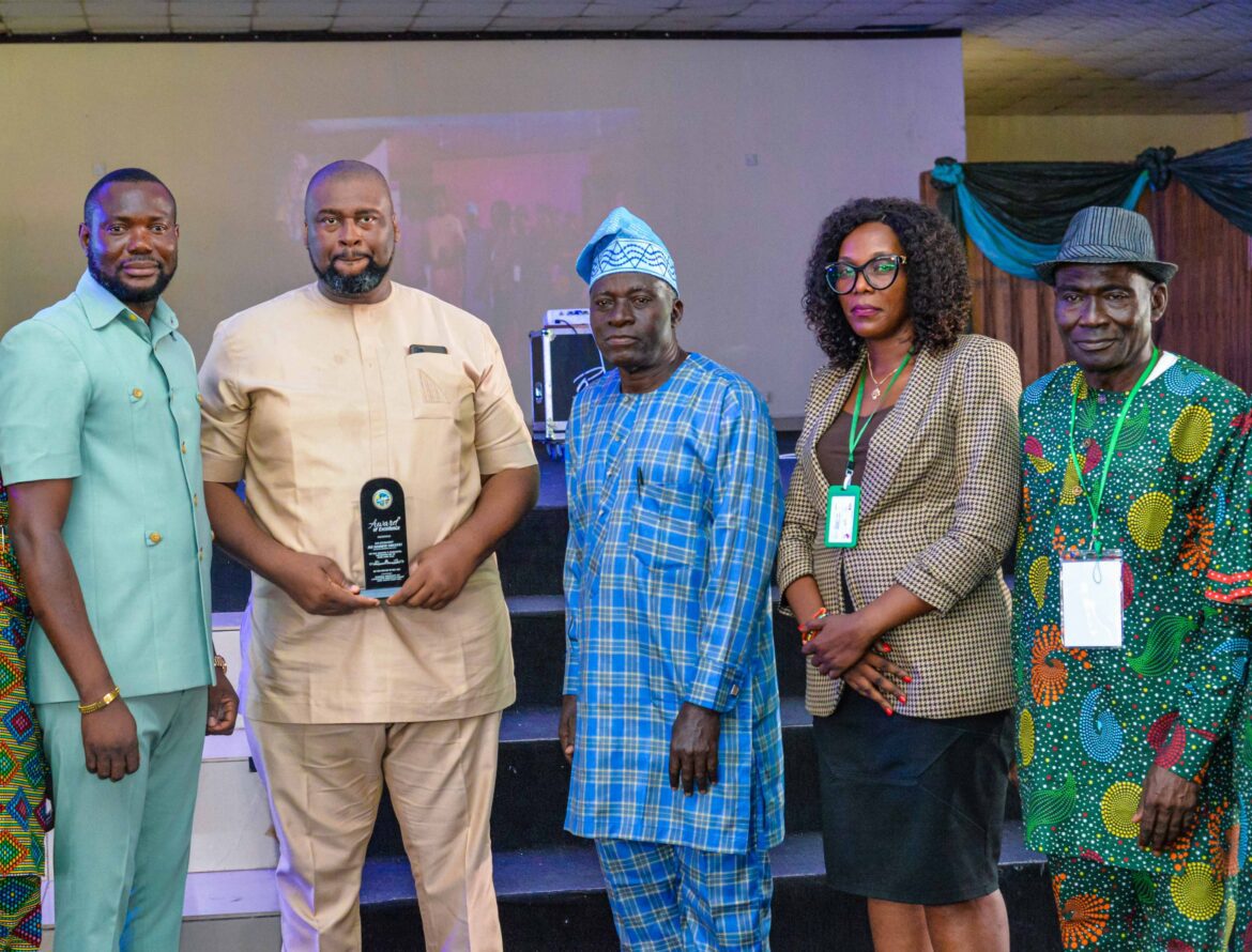 Obaseki bags award on environmental sustainability, receives accolades for commitment to greener society