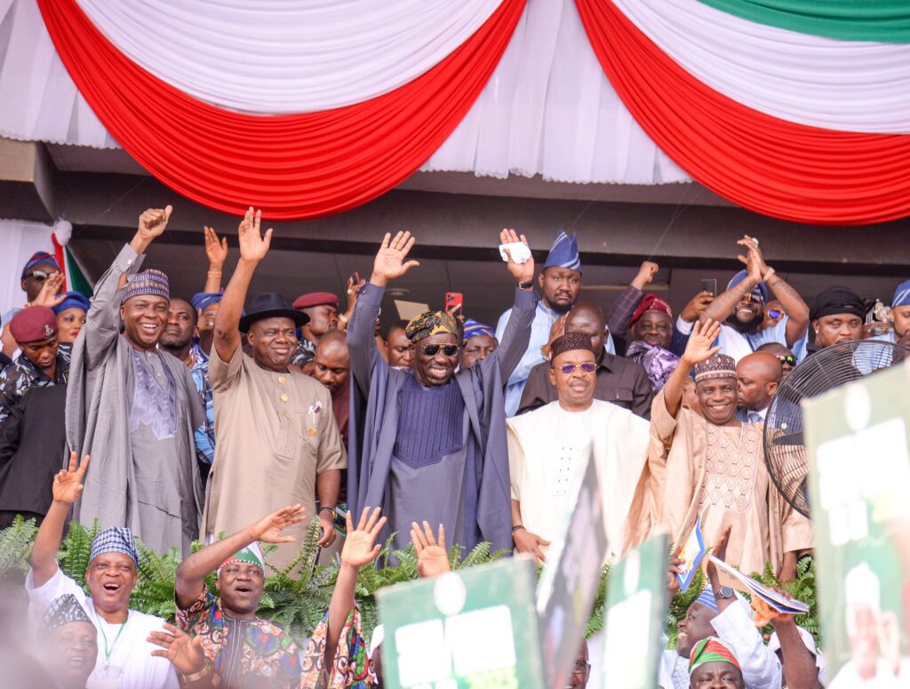 Obaseki Joined Atiku, Okowa, Others At Adeleke’s Swearing In As Osun ...