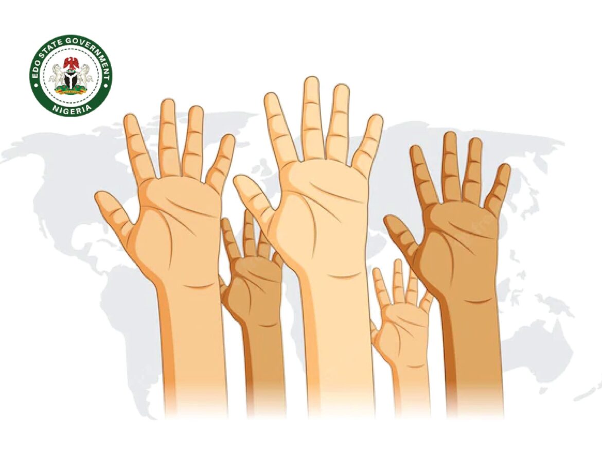 IVD 2022: Obaseki pledges more support for volunteers, hails contributions to Edo’s growth, devt